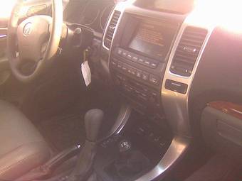 2005 Toyota Land Cruiser Prado Photos