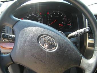 2006 Toyota Land Cruiser Prado Pictures