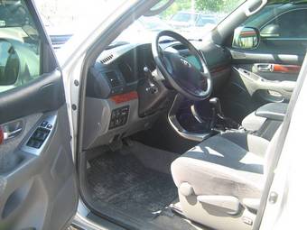 2006 Toyota Land Cruiser Prado Photos