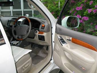 2007 Toyota Land Cruiser Prado Photos