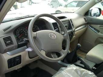 2008 Toyota Land Cruiser Prado Pics