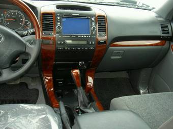 2009 Toyota Land Cruiser Prado Pics