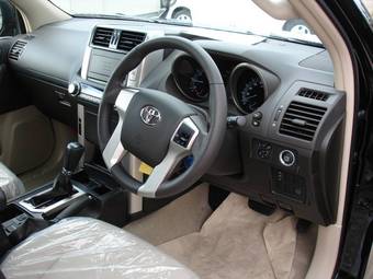 2009 Toyota Land Cruiser Prado Pictures