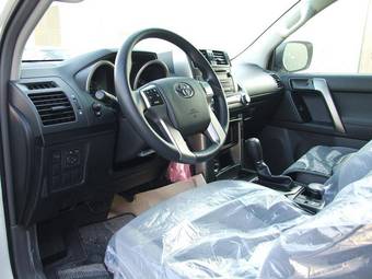 2009 Toyota Land Cruiser Prado Pictures