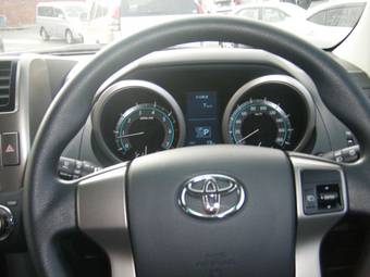 2009 Toyota Land Cruiser Prado Pictures