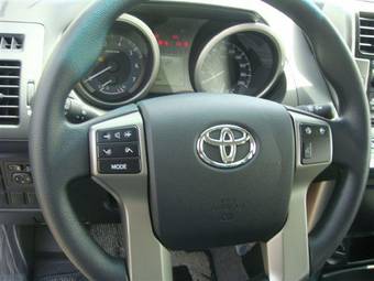 2009 Toyota Land Cruiser Prado Pictures