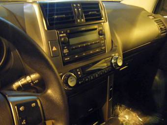 2009 Toyota Land Cruiser Prado Photos