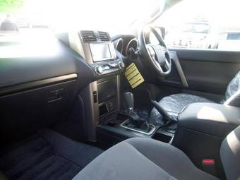 2009 Toyota Land Cruiser Prado Images