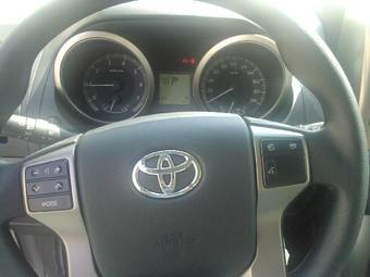 2009 Toyota Land Cruiser Prado Pictures