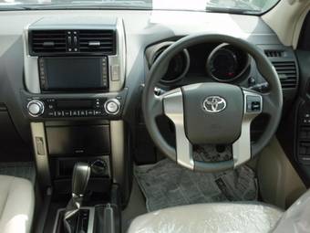 2009 Toyota Land Cruiser Prado Photos