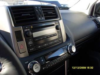 2009 Toyota Land Cruiser Prado Pictures