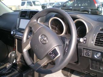 2009 Toyota Land Cruiser Prado Pics