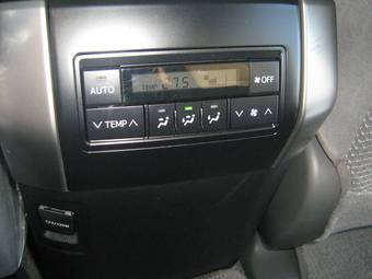 2009 Toyota Land Cruiser Prado Pictures