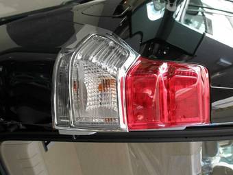 2009 Toyota Land Cruiser Prado Pictures