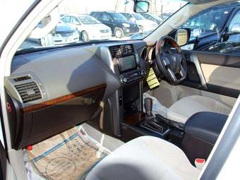 2009 Toyota Land Cruiser Prado Pictures