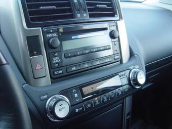 2009 Toyota Land Cruiser Prado Pictures