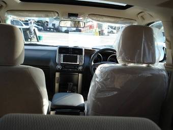 2009 Toyota Land Cruiser Prado Pictures