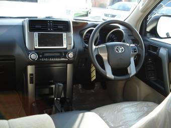 2009 Toyota Land Cruiser Prado Images