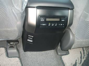 2009 Toyota Land Cruiser Prado Photos
