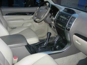 2009 Toyota Land Cruiser Prado Images