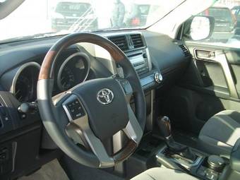 2009 Toyota Land Cruiser Prado Photos