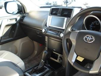 2009 Toyota Land Cruiser Prado Photos
