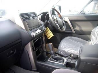 2009 Toyota Land Cruiser Prado Pictures