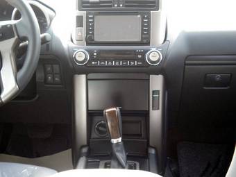 2009 Toyota Land Cruiser Prado Pictures