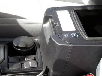 2009 Toyota Land Cruiser Prado Photos