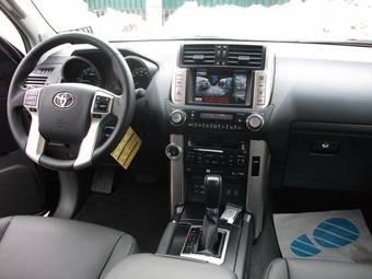 2009 Toyota Land Cruiser Prado Images