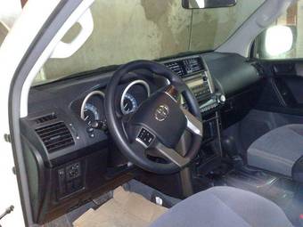 2009 Toyota Land Cruiser Prado Photos