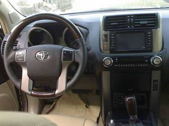 2010 Toyota Land Cruiser Prado Pictures