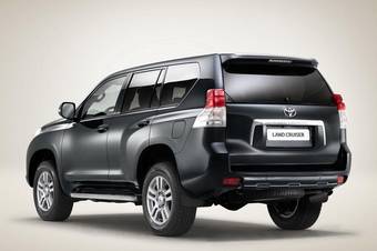 2010 Toyota Land Cruiser Prado Photos