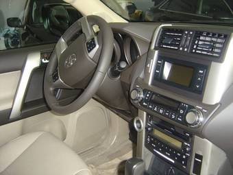 2010 Toyota Land Cruiser Prado Photos