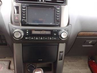 2010 Toyota Land Cruiser Prado Photos