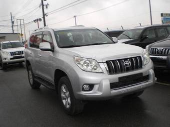 2010 Toyota Land Cruiser Prado Photos