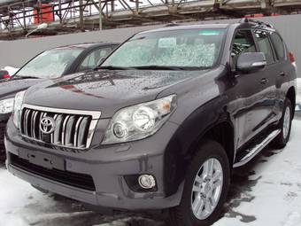 2010 Toyota Land Cruiser Prado Photos