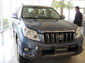 2010 Toyota Land Cruiser Prado Images