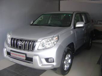 2010 Toyota Land Cruiser Prado Photos