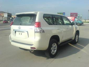 2010 Toyota Land Cruiser Prado Pics
