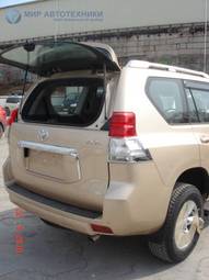 2010 Toyota Land Cruiser Prado Photos