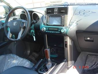 2010 Toyota Land Cruiser Prado Pictures