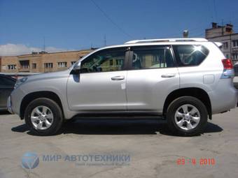 2010 Toyota Land Cruiser Prado Photos