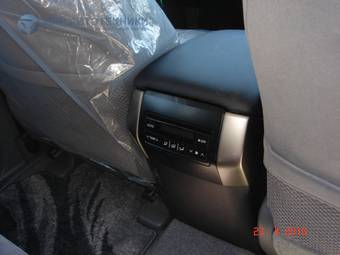 2010 Toyota Land Cruiser Prado Pictures
