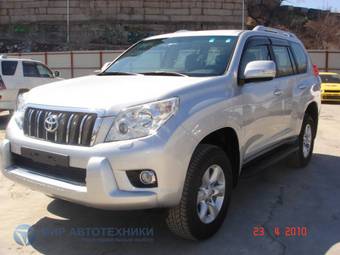 2010 Toyota Land Cruiser Prado Pics