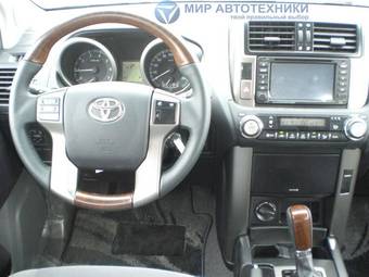 2010 Toyota Land Cruiser Prado Images