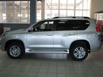 2010 Toyota Land Cruiser Prado Photos