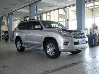 2010 Toyota Land Cruiser Prado Pictures