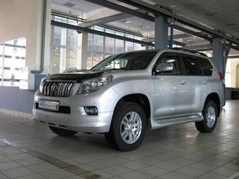 2010 Toyota Land Cruiser Prado Photos