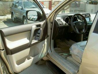 2010 Toyota Land Cruiser Prado Pictures